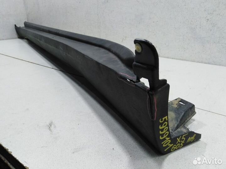 Накладка на левый порог