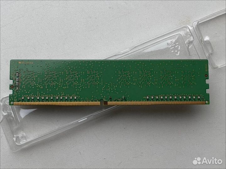 Оперативная память озу Samsung DDR 4 2133hz