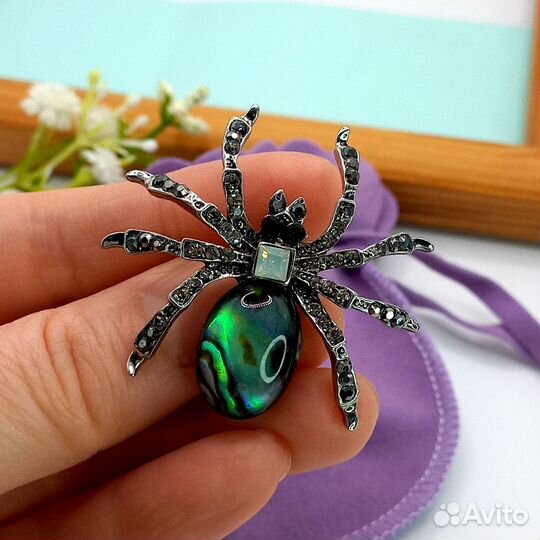 Брошь винтаж гелиотис