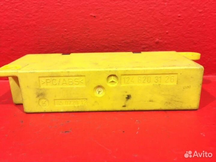 Блок комфорта Mercedes-Benz E-Class W124 1993