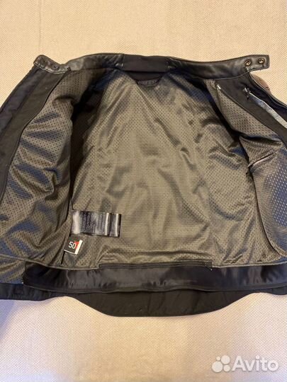 Мотокуртка dainese мужская 50 размер