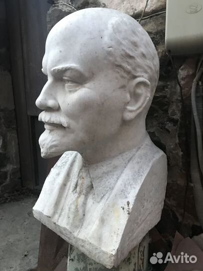 Массовик-затейник