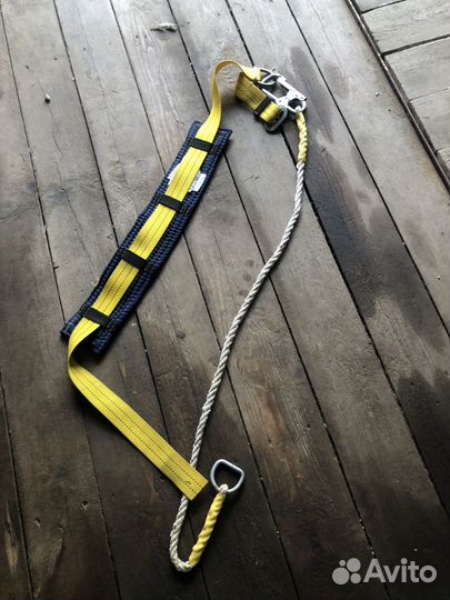 Удерживающая привязь