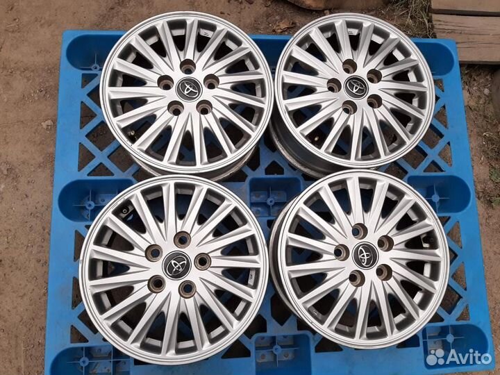 Оригинал диски R15 Toyota Noah 5*114.3 (85260)