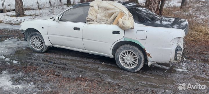 Toyota Carina ED 2.0 AT, 1995, битый, 100 000 км