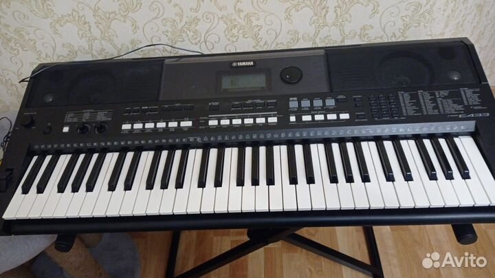 Синтезатор yamaha psr e433 с подставкой