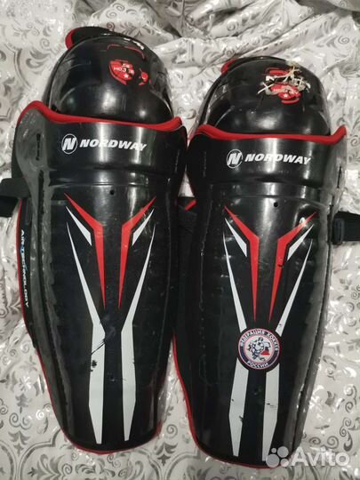 Щитки хоккейные nordway р-р 16