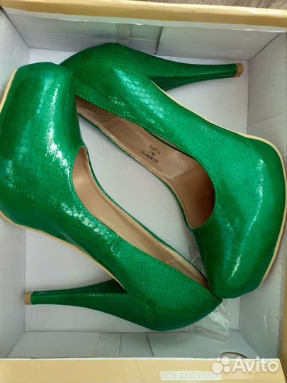 Туфли зеленые
