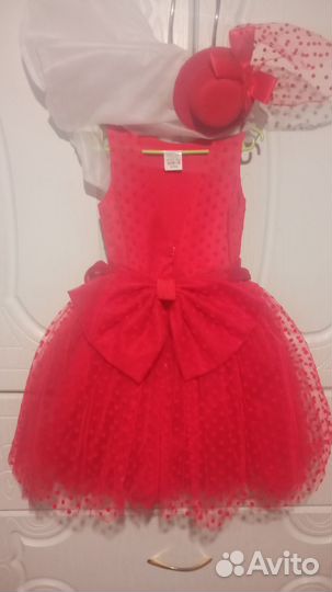 Нарядное платье для девочки 134 140