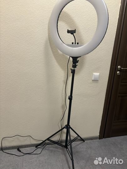Кольцевая лампа со штативом 54 см
