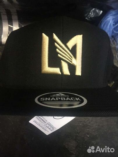 Adidas кепка новая, LA