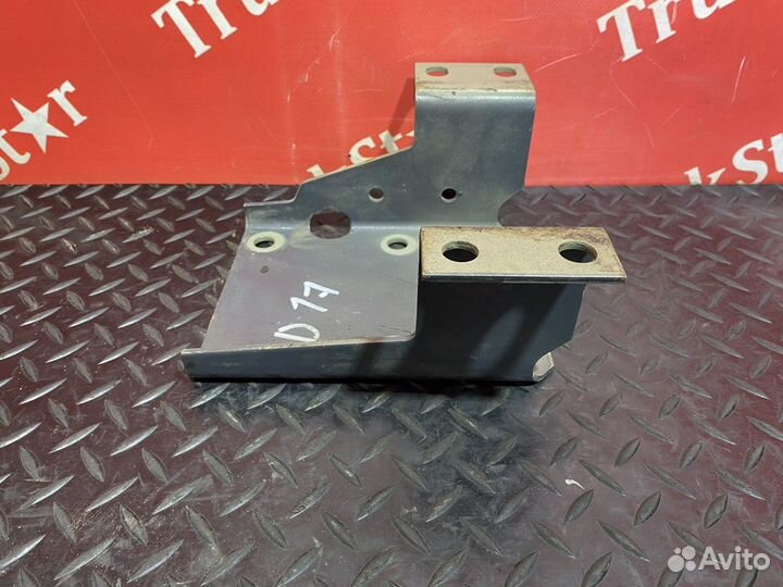 Кронштейн осушителя воздуха Daf XF105