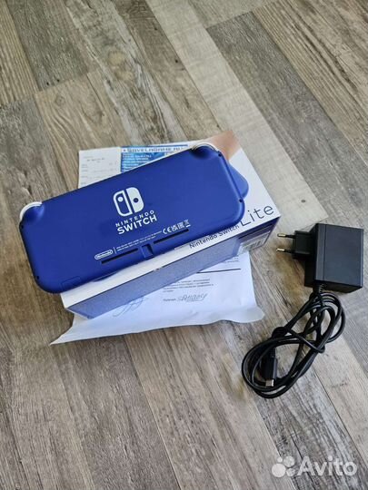 Nintendo switch lite