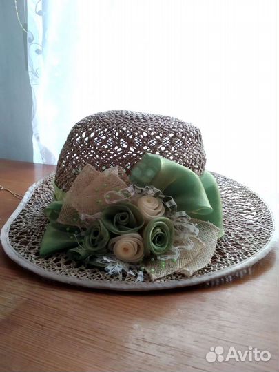 Шляпа женская соломенная