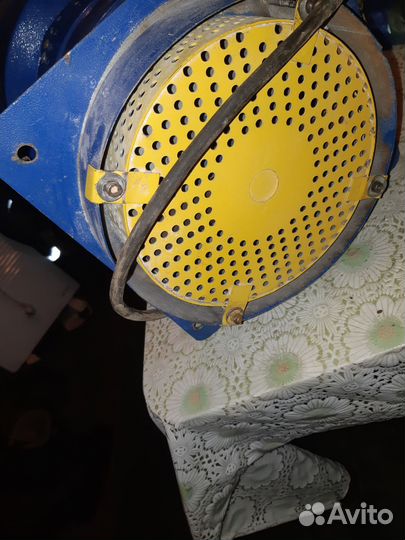 Зернодробилка бу