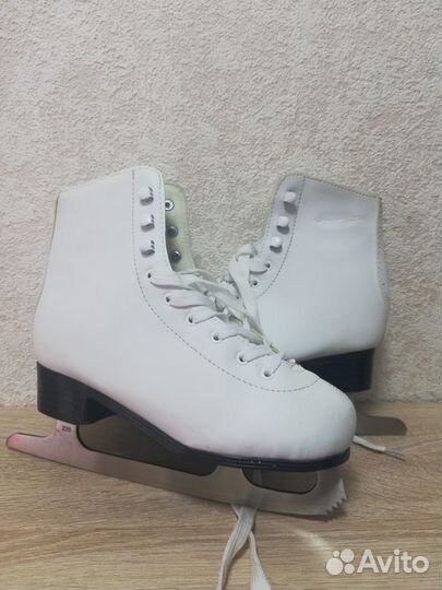 Продаю новые коньки