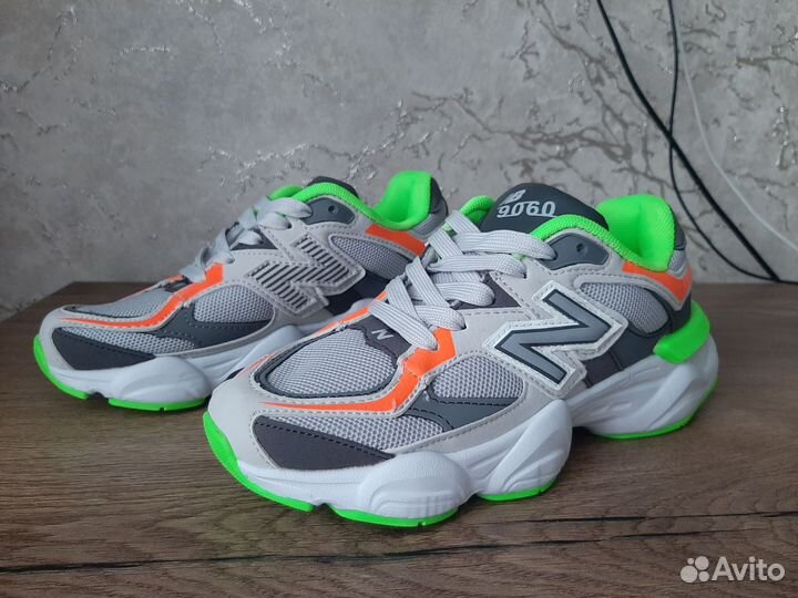 Кроссовки женские new balance