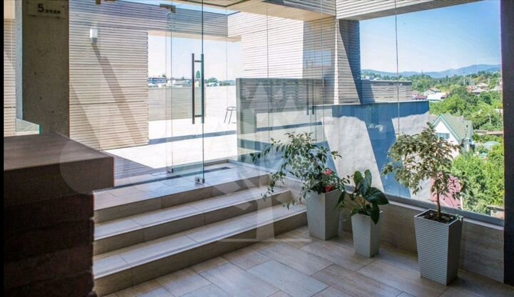 2-к. квартира, 40 м², 3/5 эт.