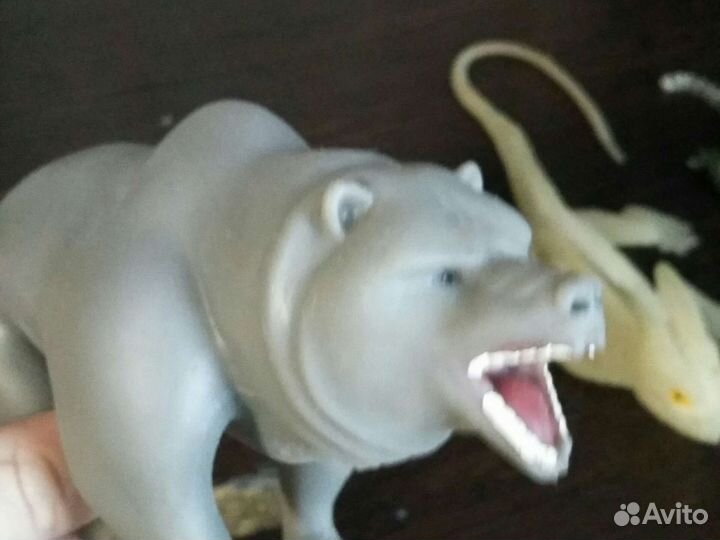 Резиновые игрушки животные