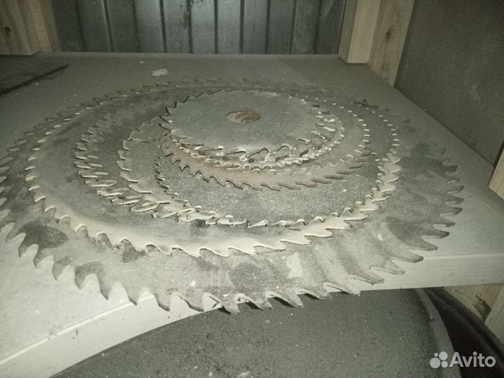 Станок деревообрабатывающий