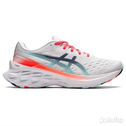 Asics Novablast 2