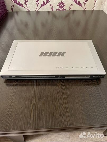 Dvd плеер bbk DV975S