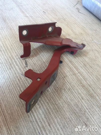 Петля капота передняя правая Ssangyong Actyon