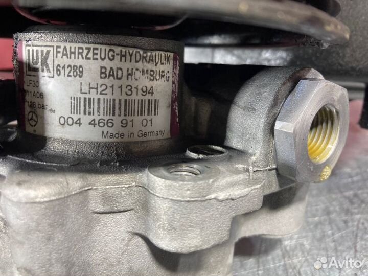 Насос гидроусилителя руля Mercedes E-Class W211