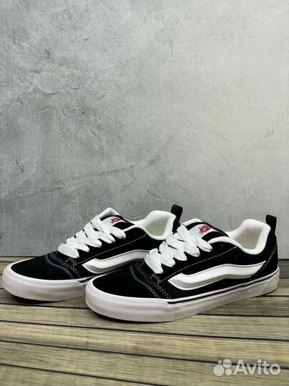 Vans Knu Skool