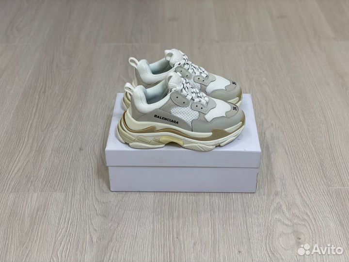 Кроссовки Balenciaga Triple-S White (36-45)