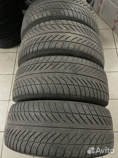 Goodyear UltraGrip 8 245/45 R19 102V