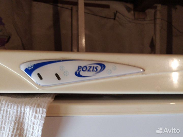 Холодильник бу позис