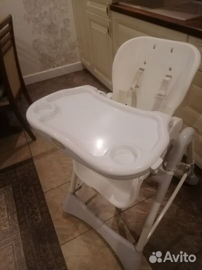 Стульчик для кормления classic