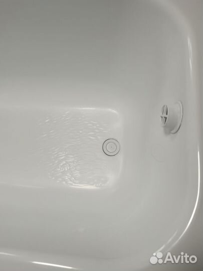 Ванна акриловая 120х70