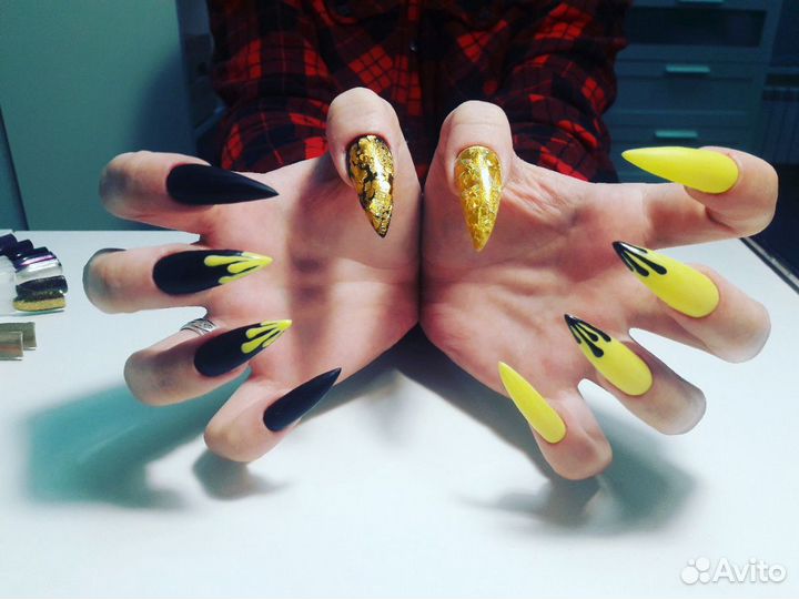 Наращивание маникюр,педикюр