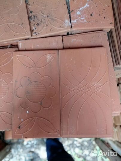 Плитка напольная