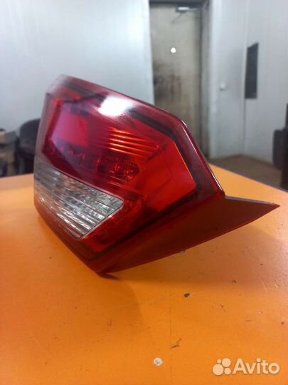 Фонарь левый внутренний DFM AX7