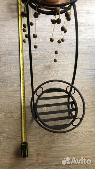 Подставка под цветы