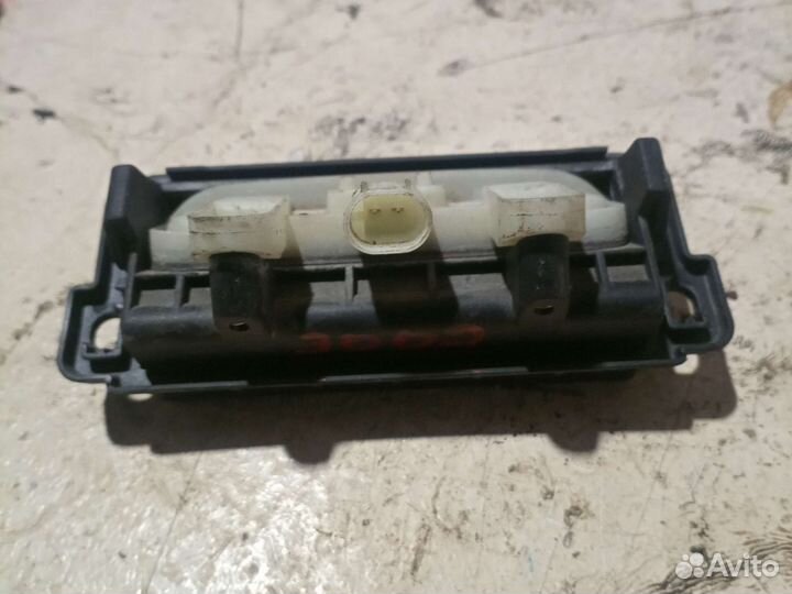 Кнопка багажника Mercedes-Benz S-Class W221