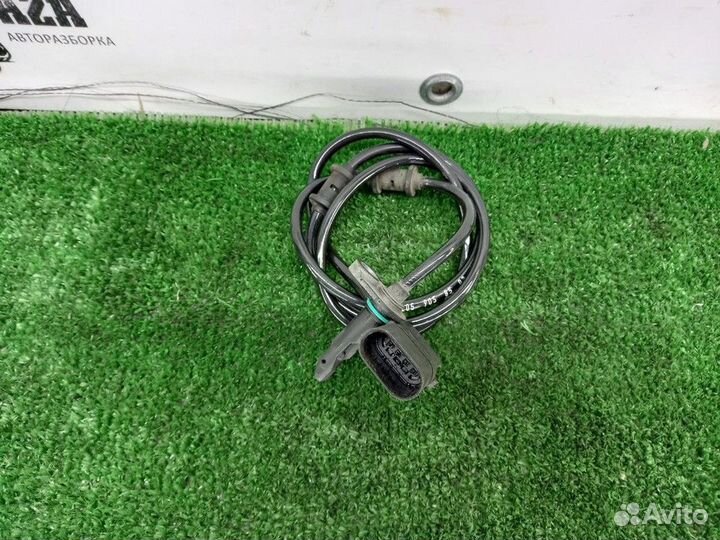 Датчик ABS Mercedes-Benz C-class