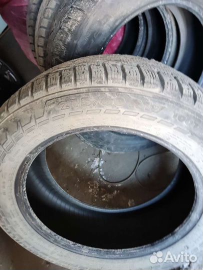 Nokian Tyres Hakkapeliitta 7 SUV 215/60 R17