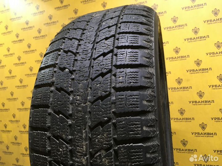 Toyo Observe GSi-5 215/50 R17 91Q