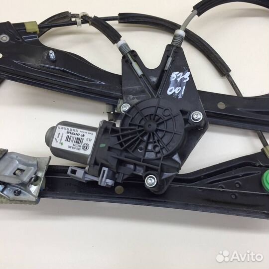 Стеклоподъемник электр. передний правый Volkswagen Polo MK5 2011-2020