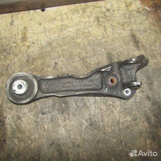 Рычаг поперечный нижний (прямой) левый Jaguar XF