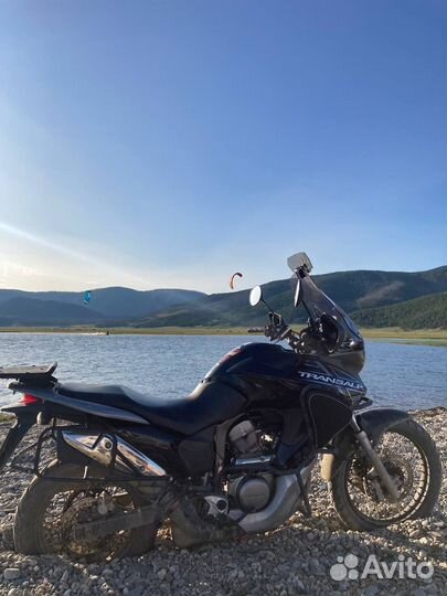 Honda Transalp XL700VA