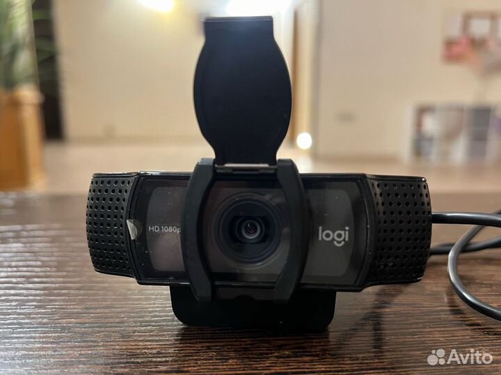 Веб камера Logitech c920