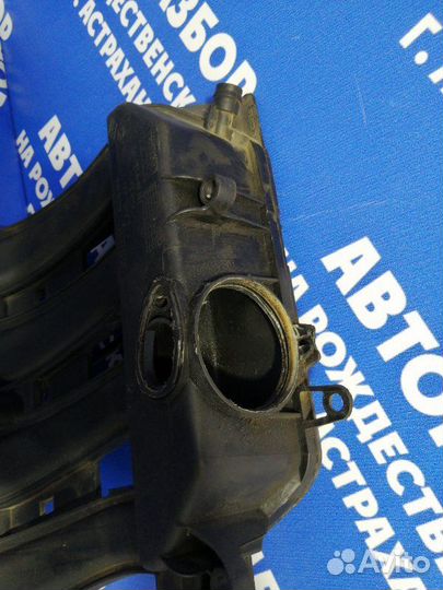 Коллектор впускной Renault Logan 1 седан K4M 2012