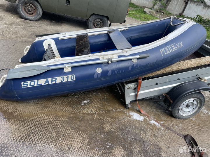Продам лодку с мотором