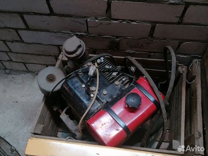 Деревообрабатывающий станок