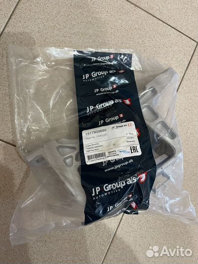 Опора двигателя ford focus II 1.8-2.0 пер.прав